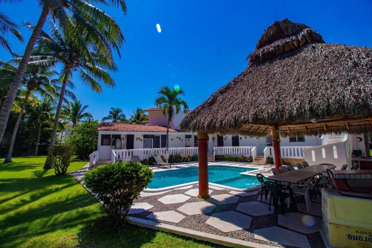 Villas Paraíso Manzanillo,Club Santiago Casa Playa Exterior foto